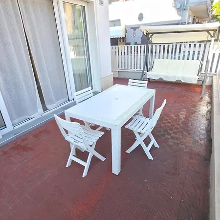 Marina Piano Terra Apartment *